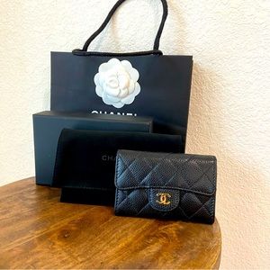 Chanel Classic Card Holder (Black/Gold Hardware)